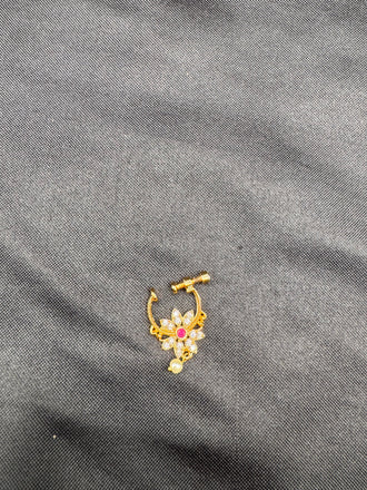 Flower design cz stones with pearls nose ring