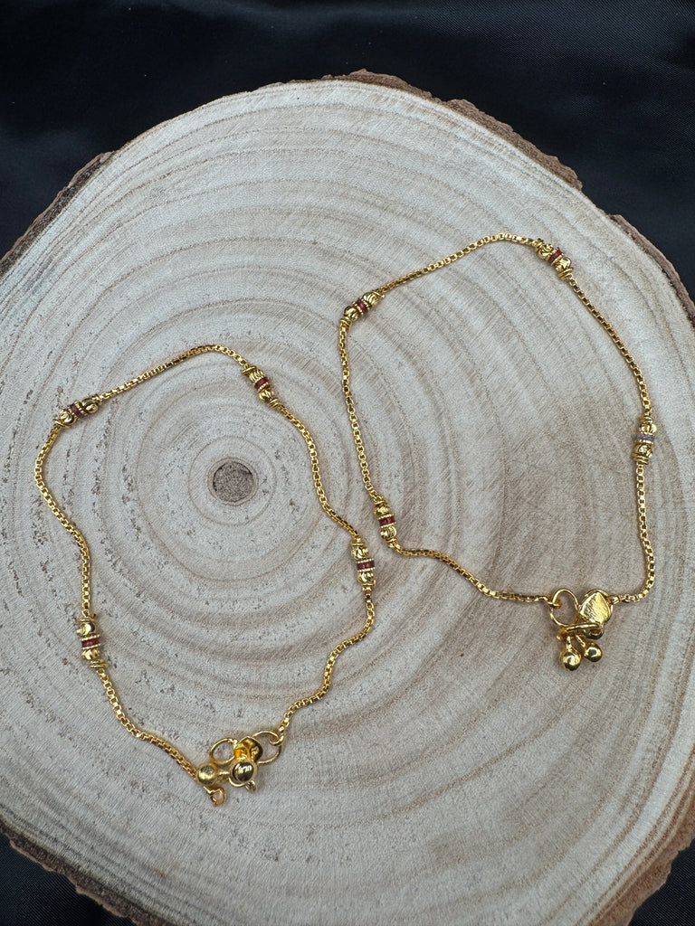 Gold set of 2 Anklets