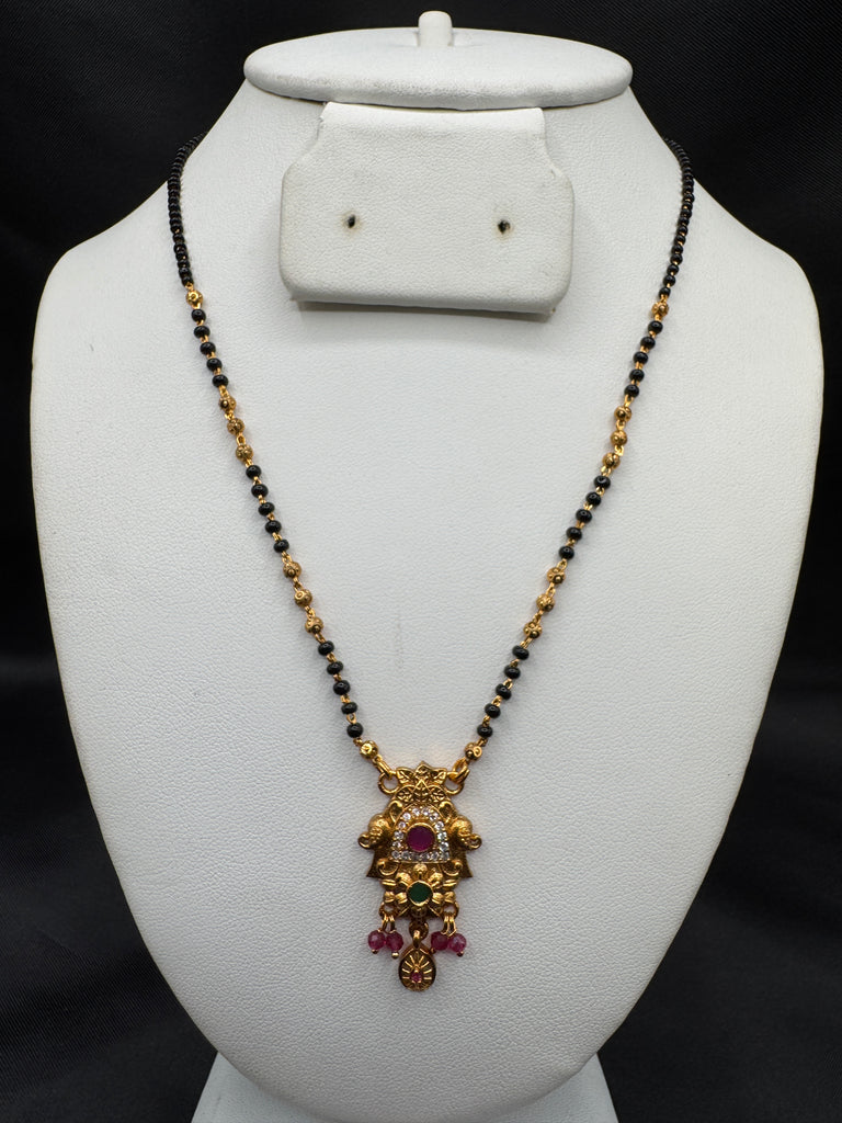 Beautiful and traditional look multicolor Stones pendant with a black bead chain