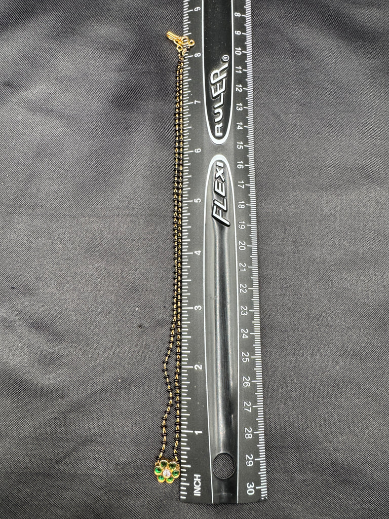 Cute Emerald pendant with a single line of black bead chain