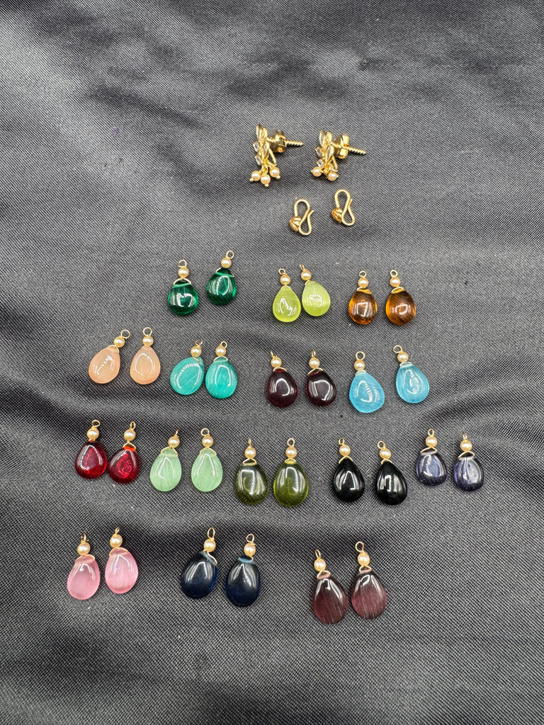 Small changeable drop earrings