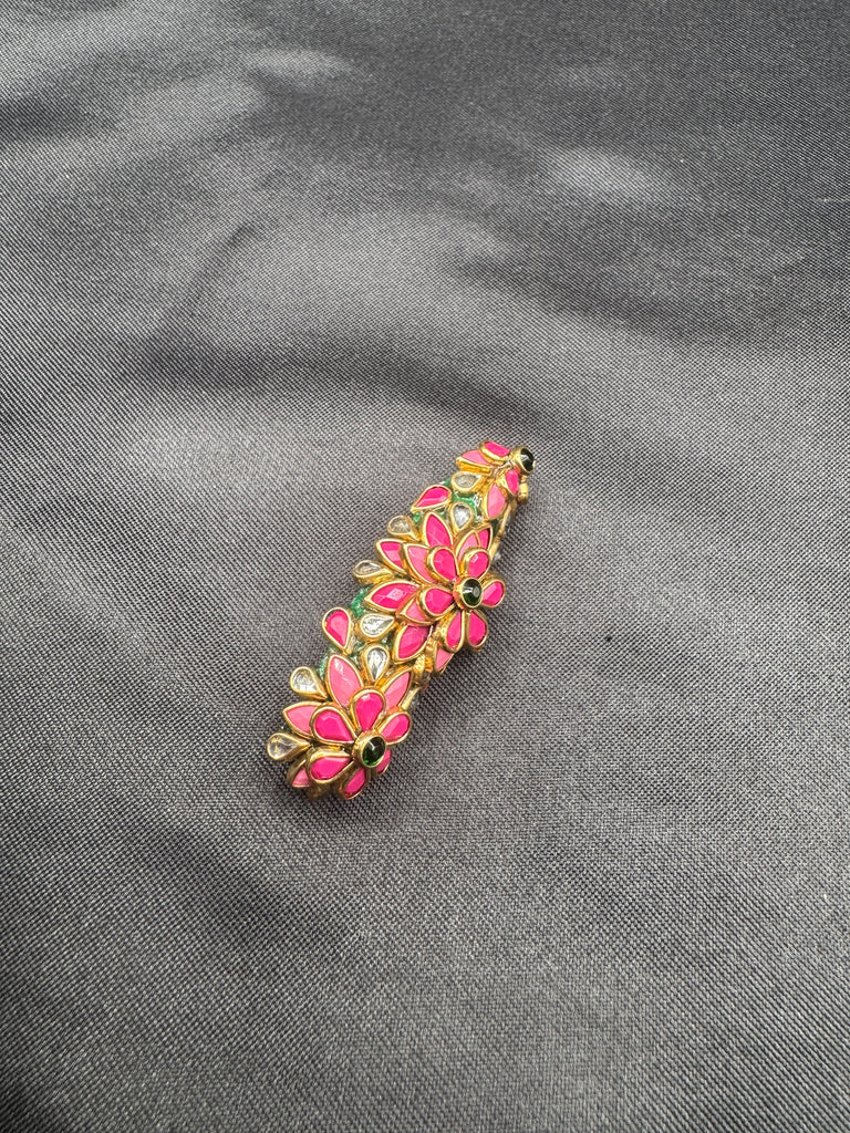 Flower design silver saree pin/ brooch