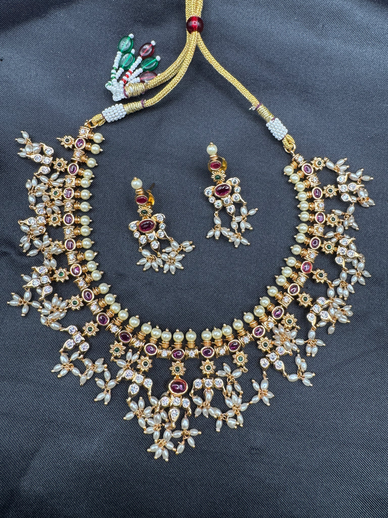 Pearls with Ruby stones guttapusalu necklace