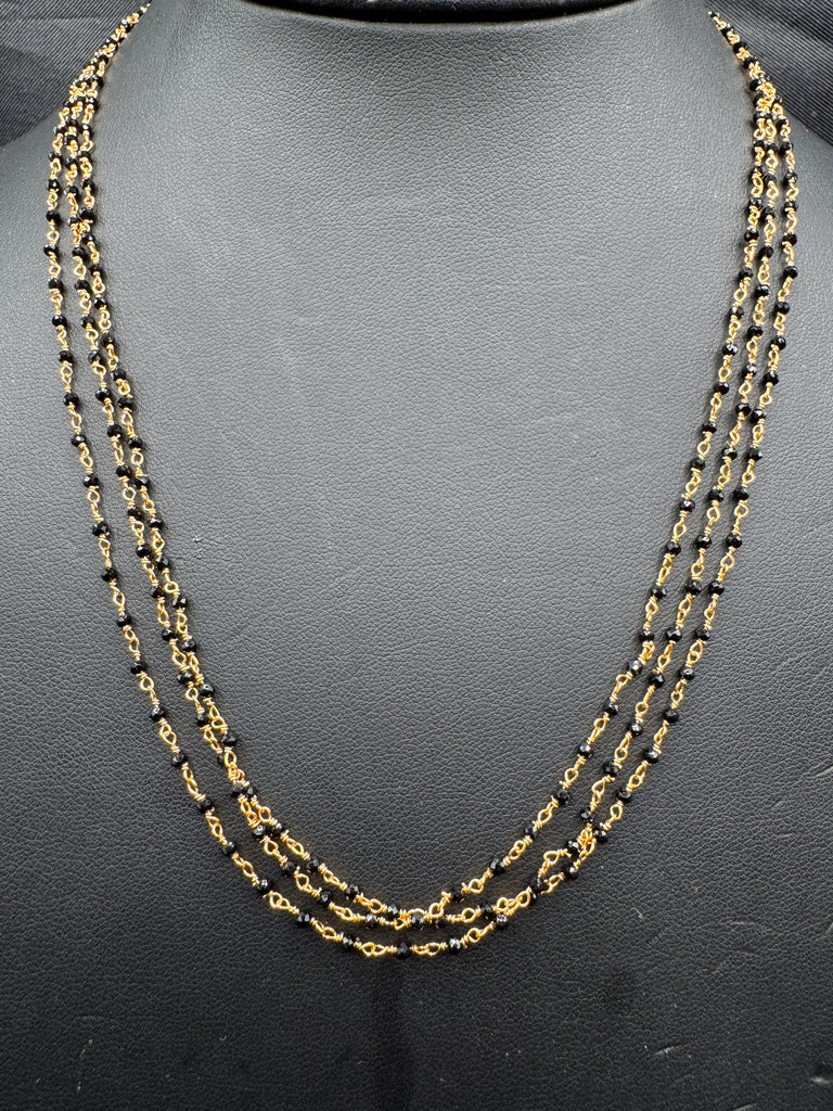 Three-line kattu thiga black diamond bead chain