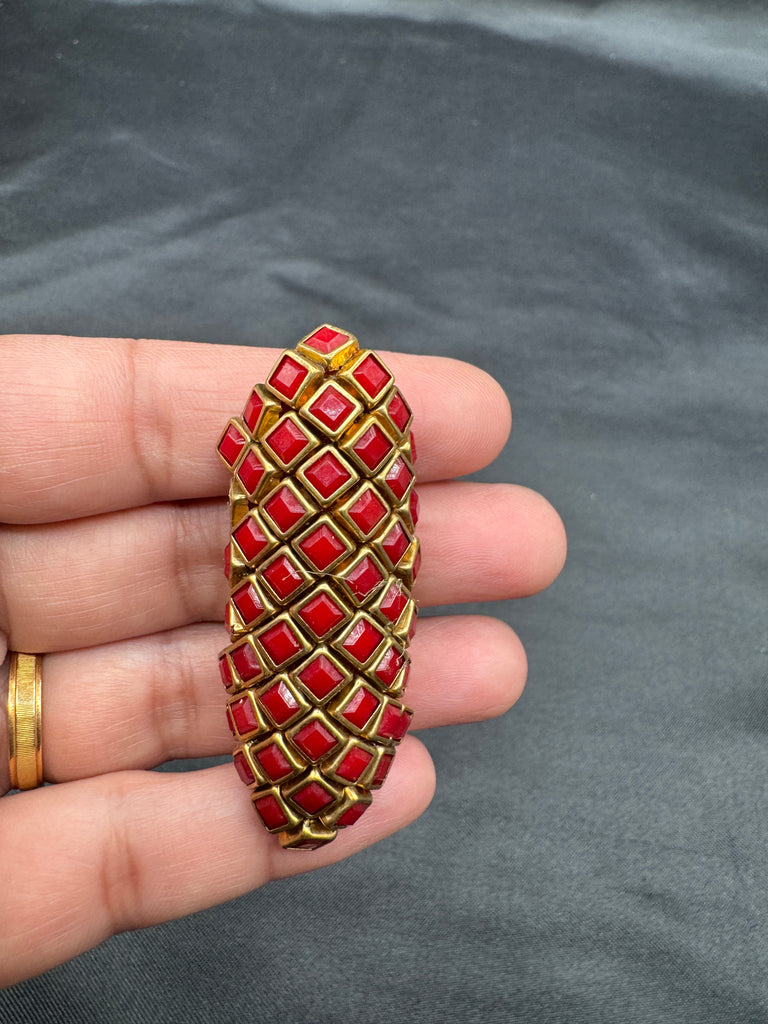 Different colors of Kundan pin/ brooch