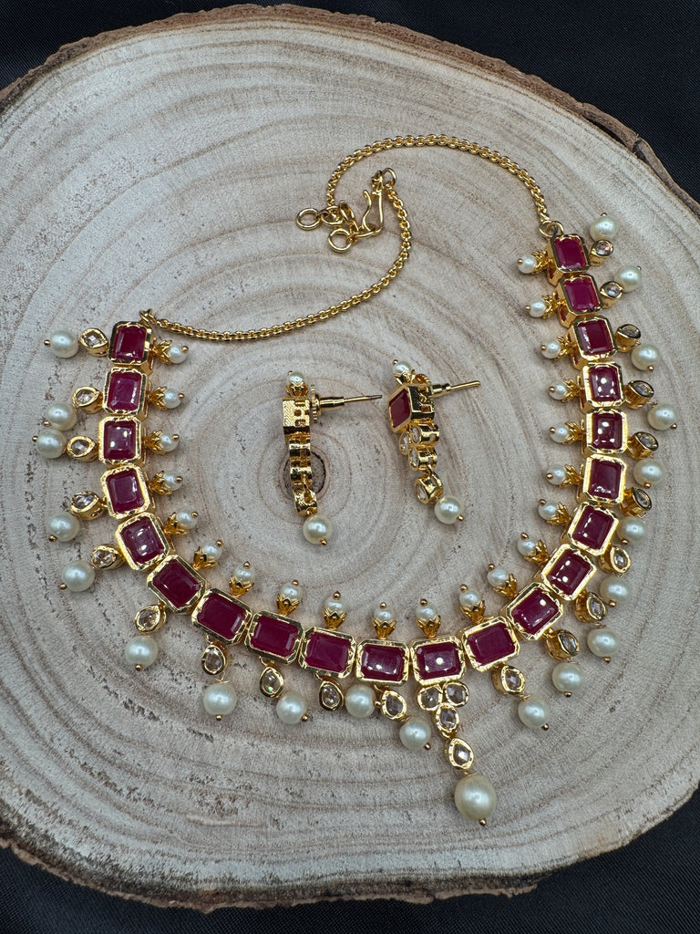 Ruby stones and uncut Stones and pearls necklace set