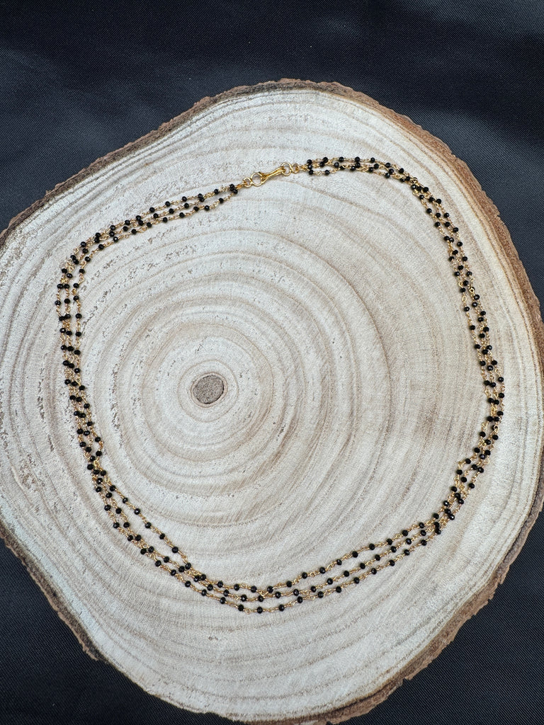 Three-line kattu thiga black diamond bead chain
