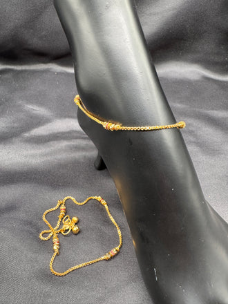Gold set of 2 Anklets