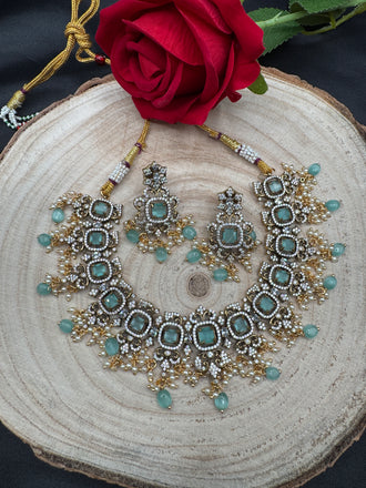 Light Green stones with Swarovski pearls trendy necklace set