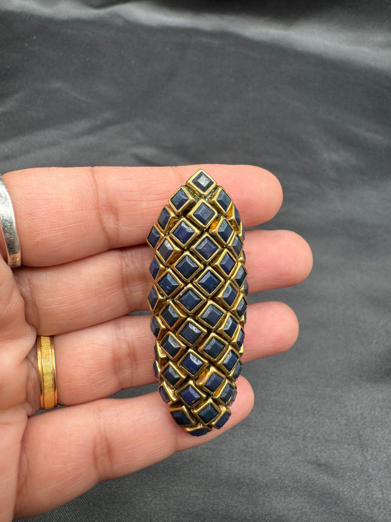 Different colors of Kundan pin/ brooch