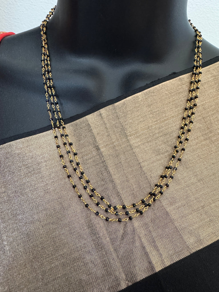 Three-line kattu thiga black diamond bead chain
