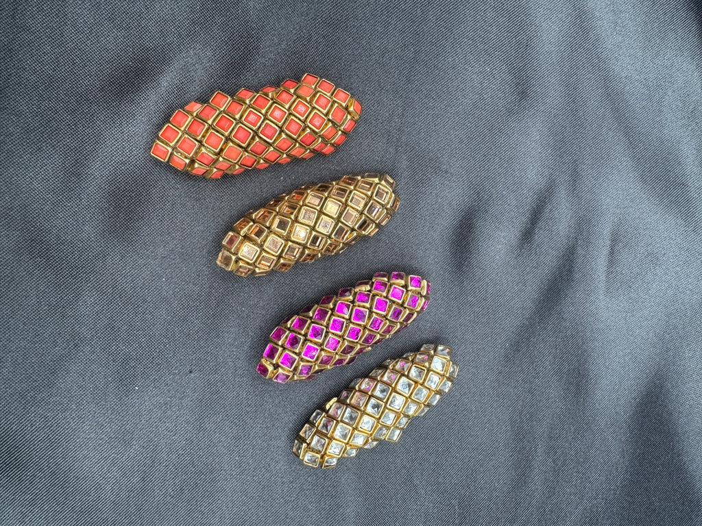 Different colors of Kundan pin/ brooch