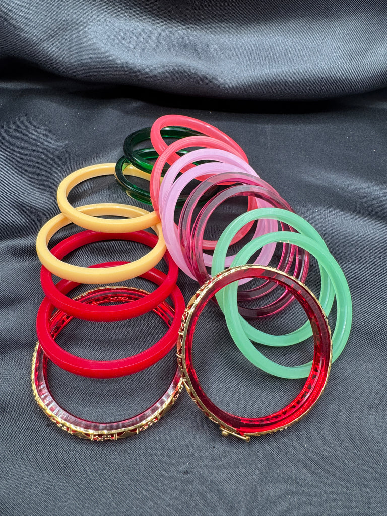 Changeable color bangles