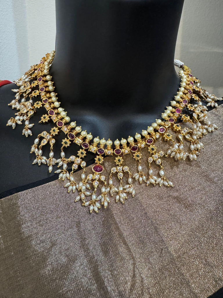 Pearls with Ruby stones guttapusalu necklace