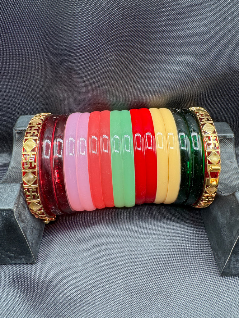 Changeable color bangles