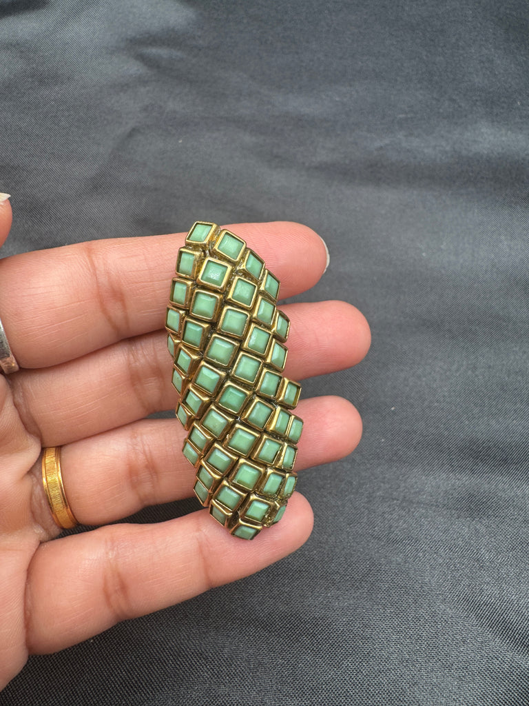 Different colors of Kundan Stones saree pins