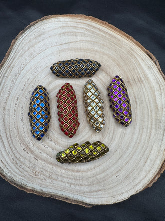 Different colors of Kundan pin/ brooch