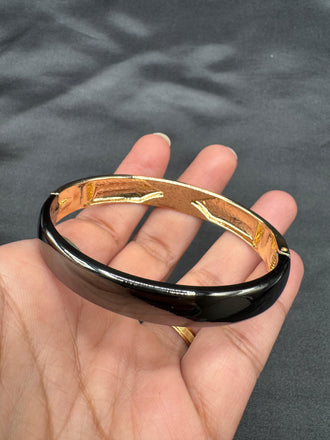 Black & Gold combination side-opening kada bangle/ bracelet