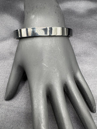 Black metal side-opening kada bangle/ bracelet