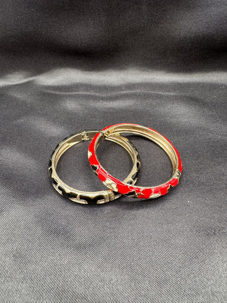 Black & Red enamel paint side-opening kids bangles