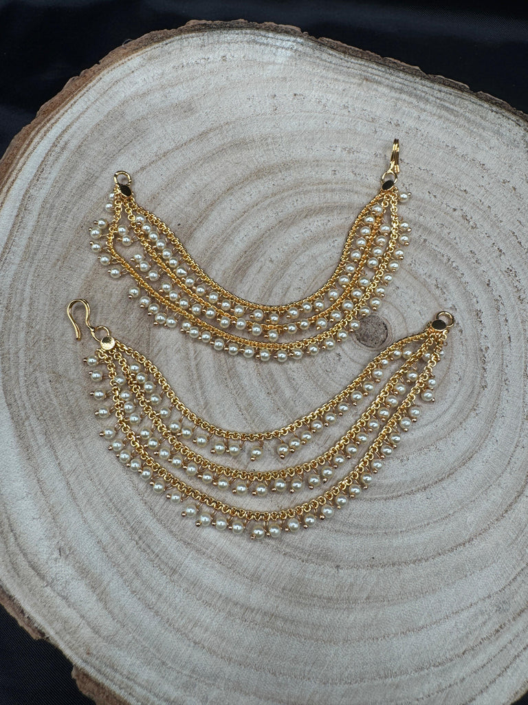 Three-line pearls with gold chain Champaswaralu