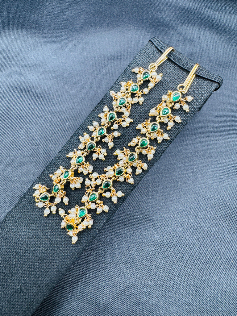 Emerald stones with pearls matilu