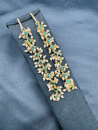 Emerald stones with pearls matilu