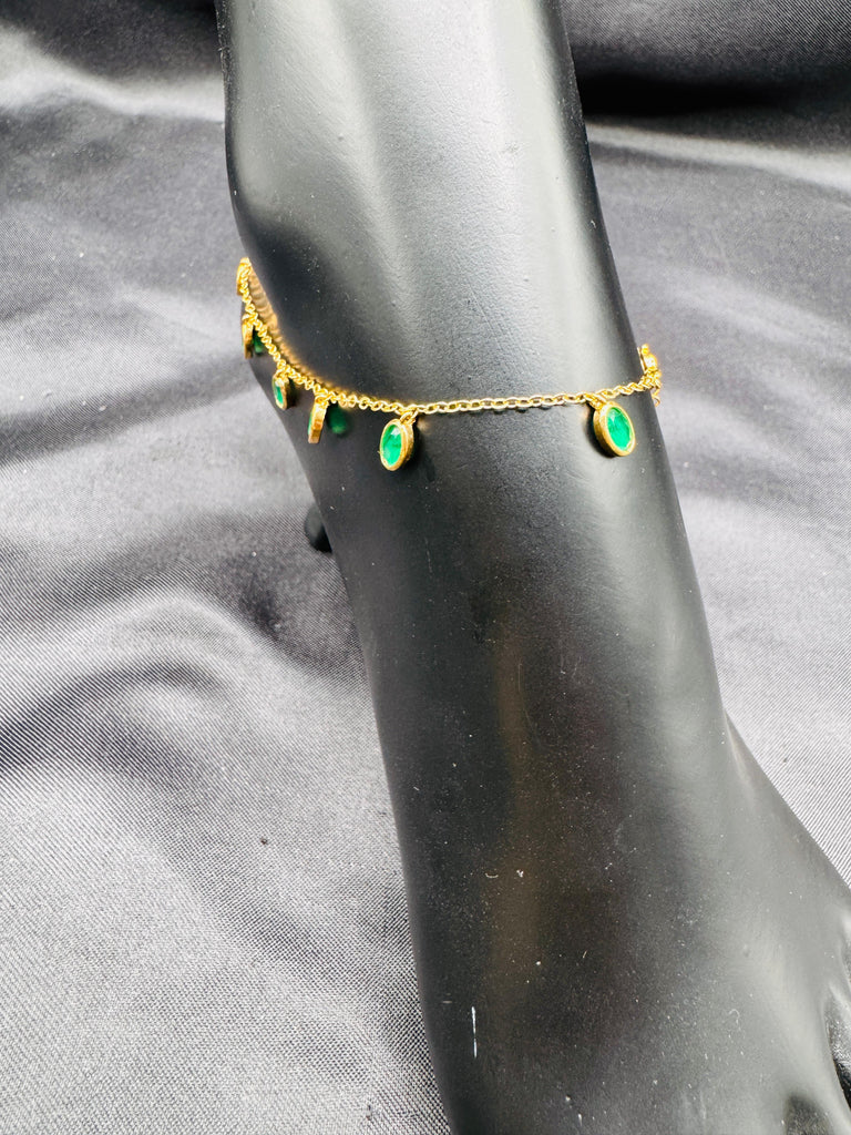 Emerald stone's gold anklet