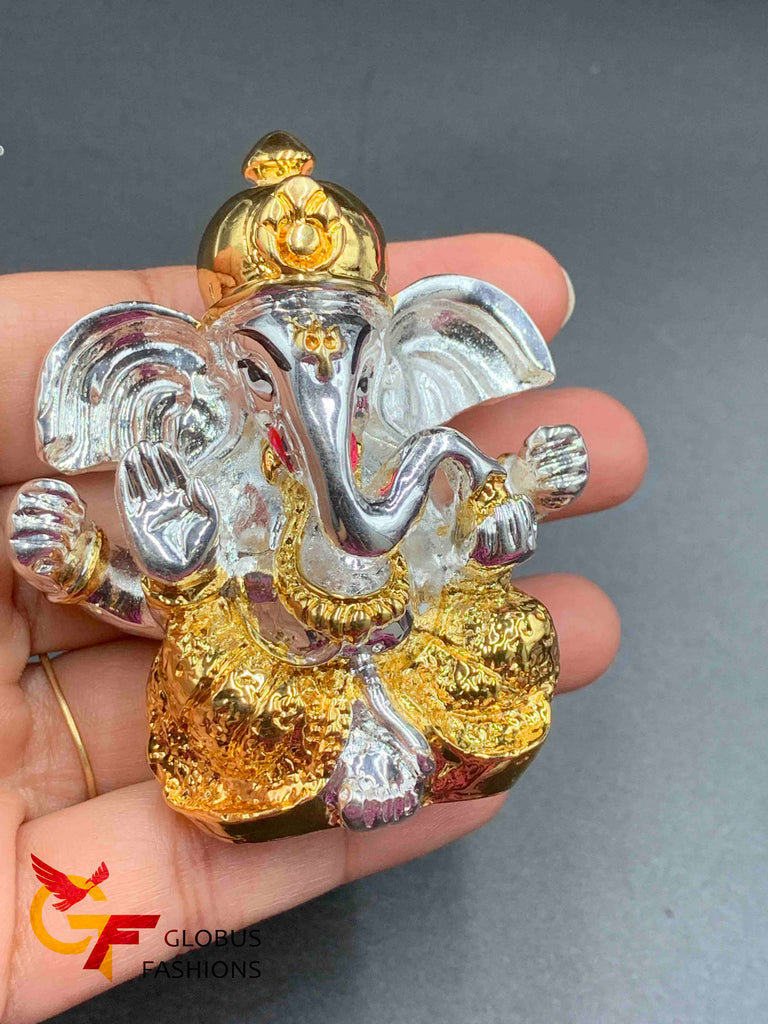 Duel tone silver & gold ganesh idol