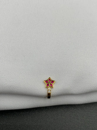 Star shape stones nose studs