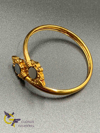 Kada type twisted bangle bracelet