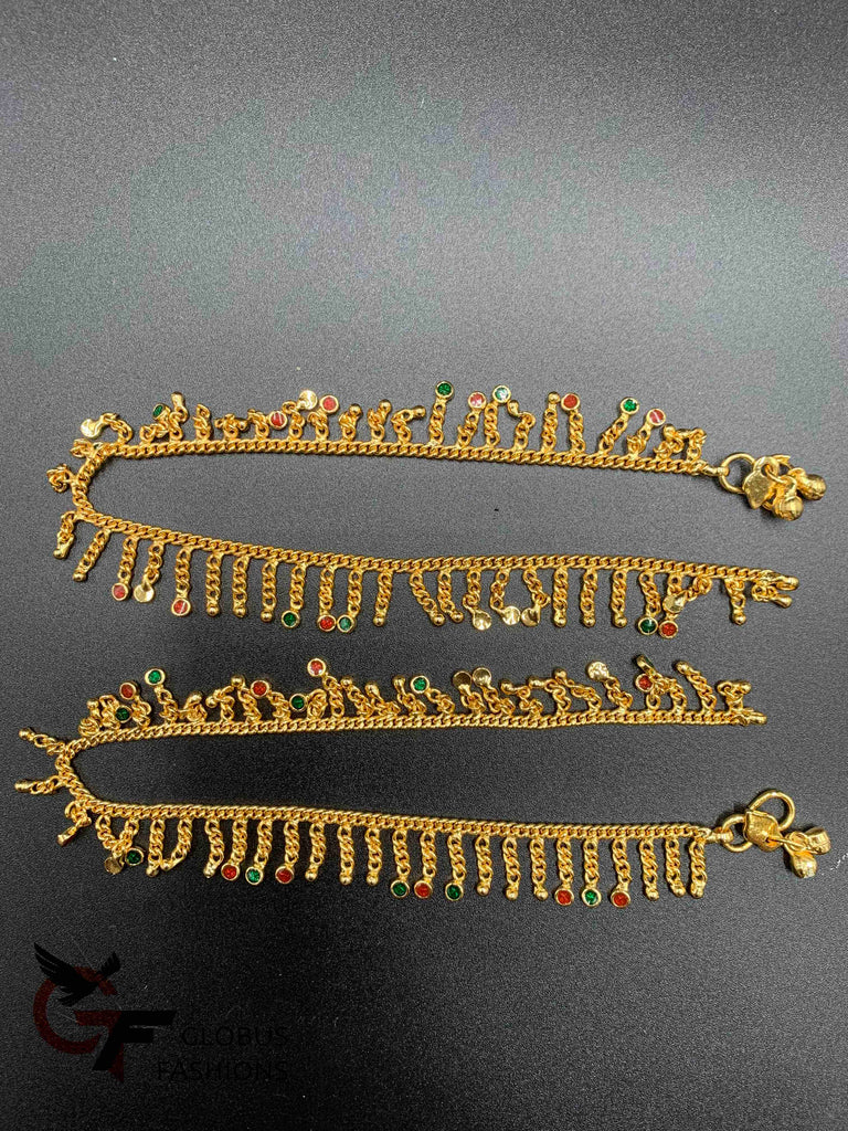 Beautiful emerald paint anklets