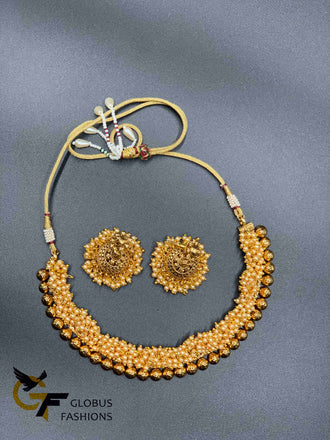 Traditional antique look pearls necklace with jumka earrings
