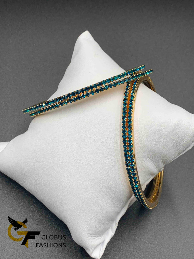 Bright sea green stones set of four bangles