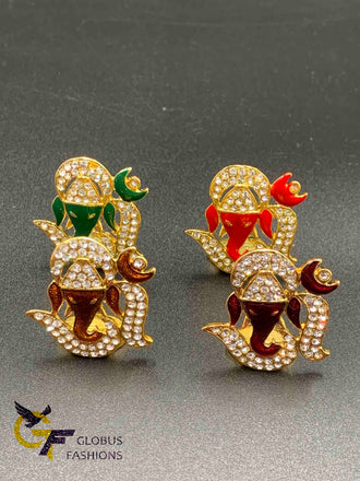 Small handmade enamel paint with cz stones Ganesh idols for vehicles