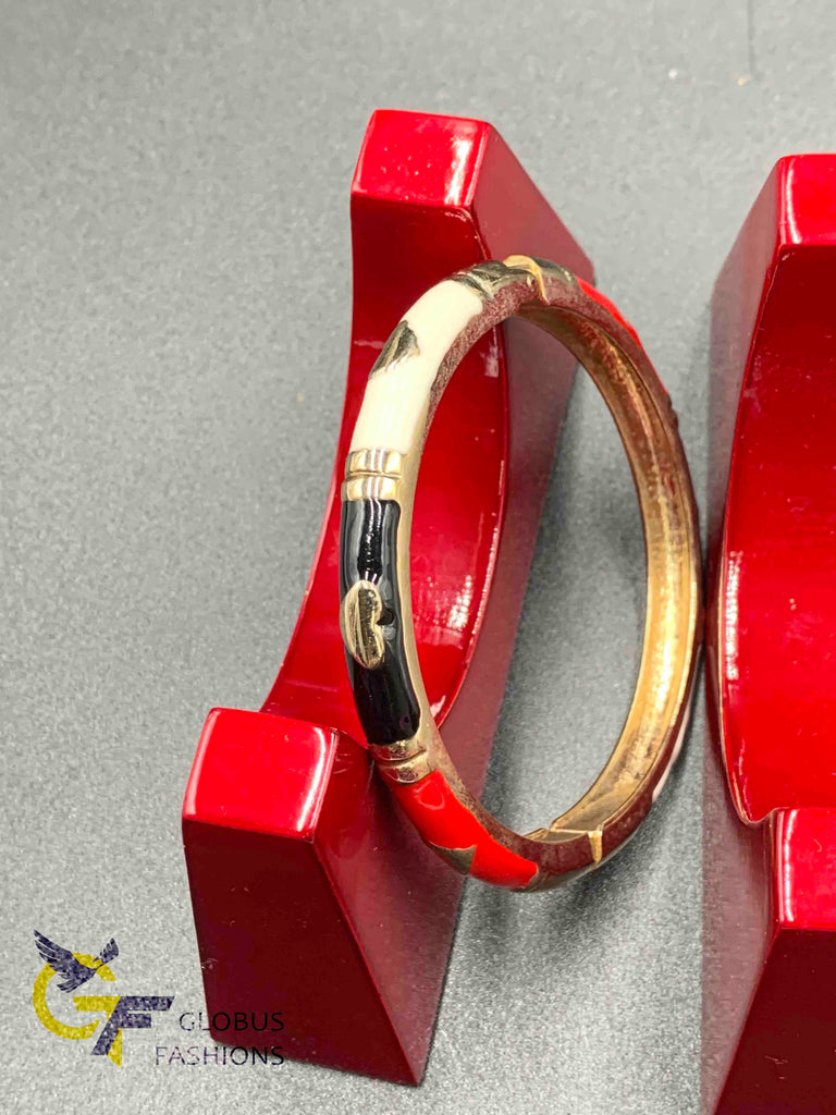 Hand painted enamel front open single bangle