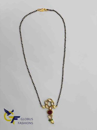 Real Kundan stones pendant with a single line black diamond beads chain