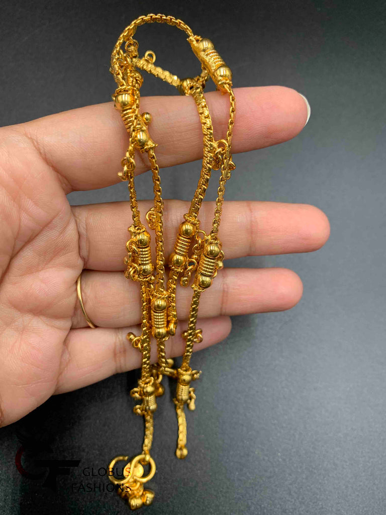 Plain gold with simple design anklets