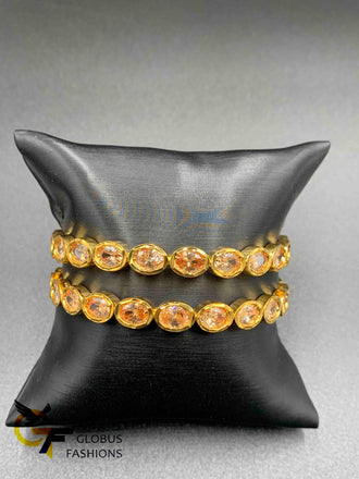 Different colors set of two bangles