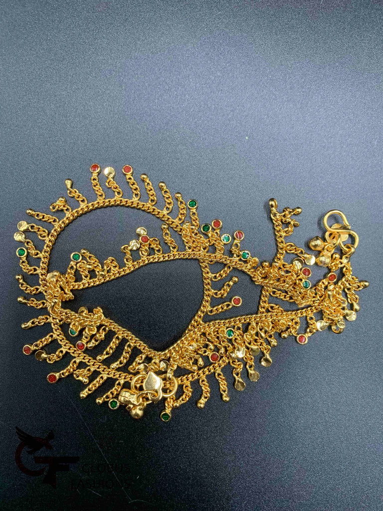 Beautiful emerald paint anklets