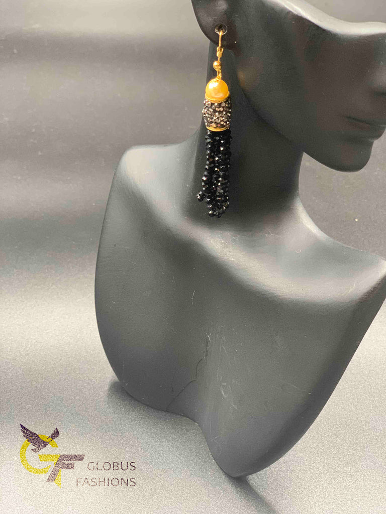 Bunch of black beads chain set
