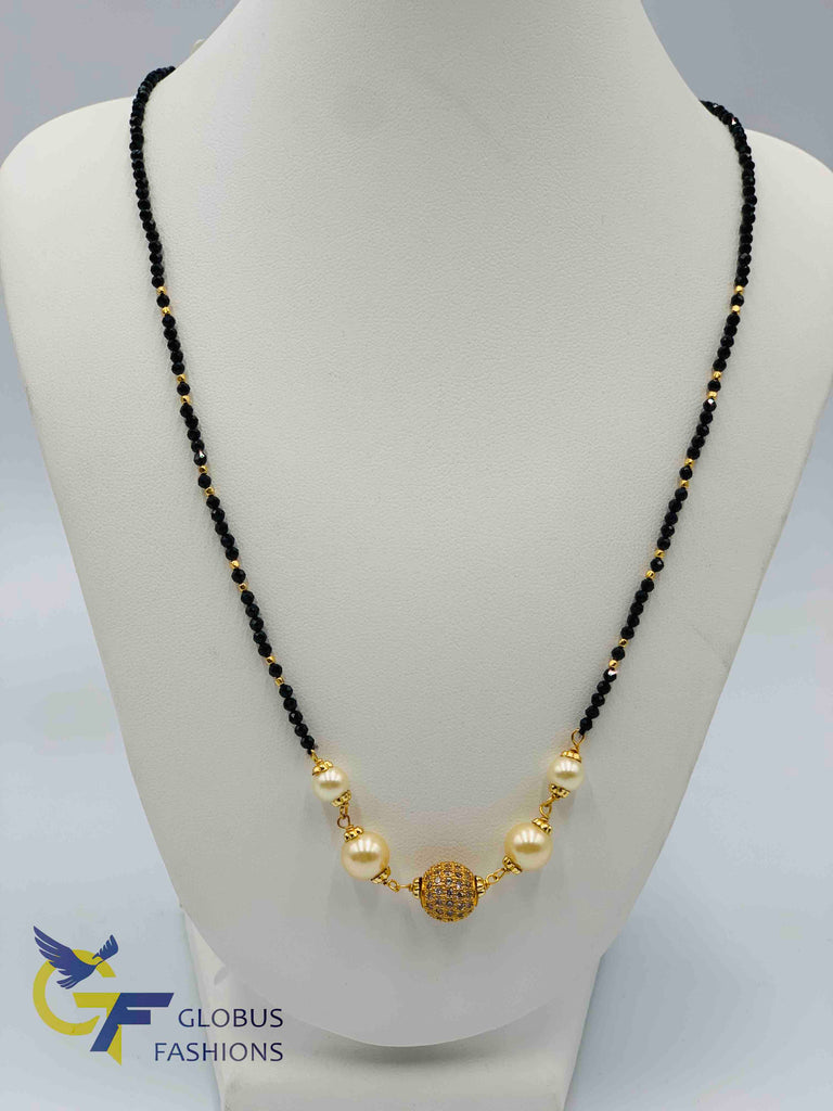 Black diamond beads chain with stones ball and pearls