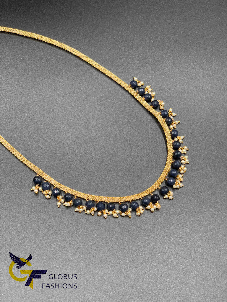 Crystal stones netted chain with gray color beads with pearls chain