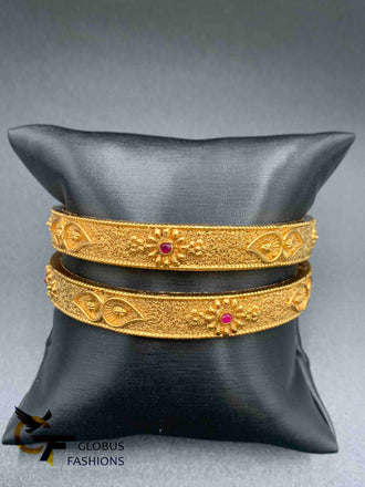 Simple design traditional antique look set of two bangles