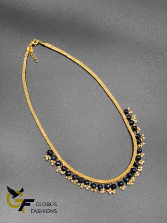 Crystal stones netted chain with gray color beads with pearls chain