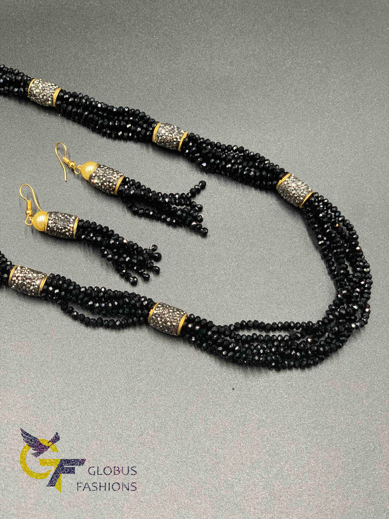 Bunch of black beads chain set